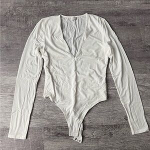 Aritzia Wilfred bodysuit